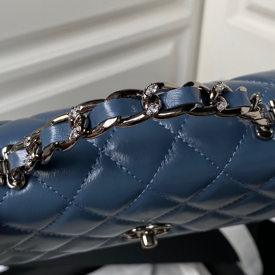 Lambskin Wallet On Chain Shoulder Bag AP3566 Blue